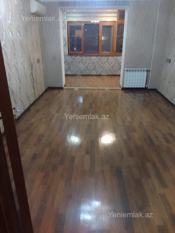 Satılır 3 otaqlı köhnə tikili 80 m² — Bakı, Binəqədi 3 otaq 80.00 m²