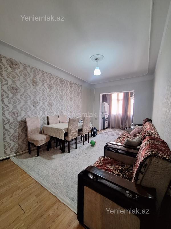 Satılır 2 otaqlı köhnə tikili 70 m² — Bakı, Suraxanı 2 otaq 70.00 m²