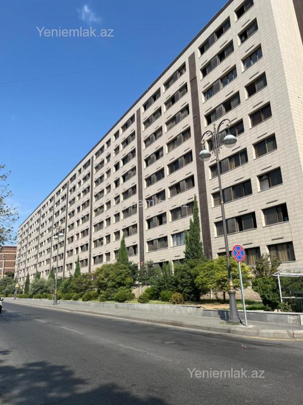 Satılır 3 otaqlı obyekt 200 m² — Bakı, Binəqədi 3 otaq 200.00 m²