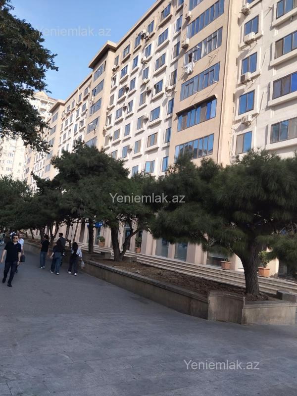Satılır 3 otaqlı köhnə tikili 80 m² — Bakı, Nərimanov 3 otaq 80.00 m²