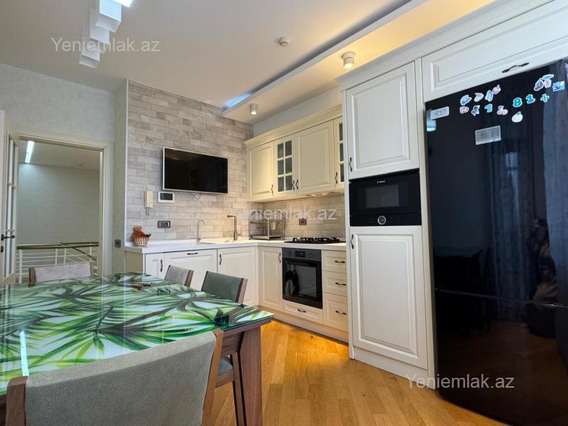 Satılır 6 otaqlı yeni tikili 270 m² — Bakı, Nizami 6 otaq 270.00 m²
