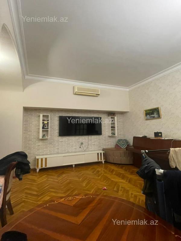 Satılır 3 otaqlı köhnə tikili 90 m² — Bakı, Nəsimi 3 otaq 90.00 m²