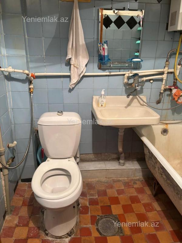 Satılır 2 otaqlı köhnə tikili 52 m² — Bakı, Nizami 2 otaq 52.00 m²
