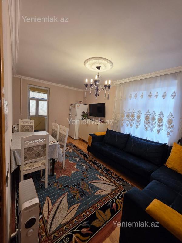 Satılır 2 otaqlı köhnə tikili 35 m² — Bakı, Nizami 2 otaq 35.00 m²
