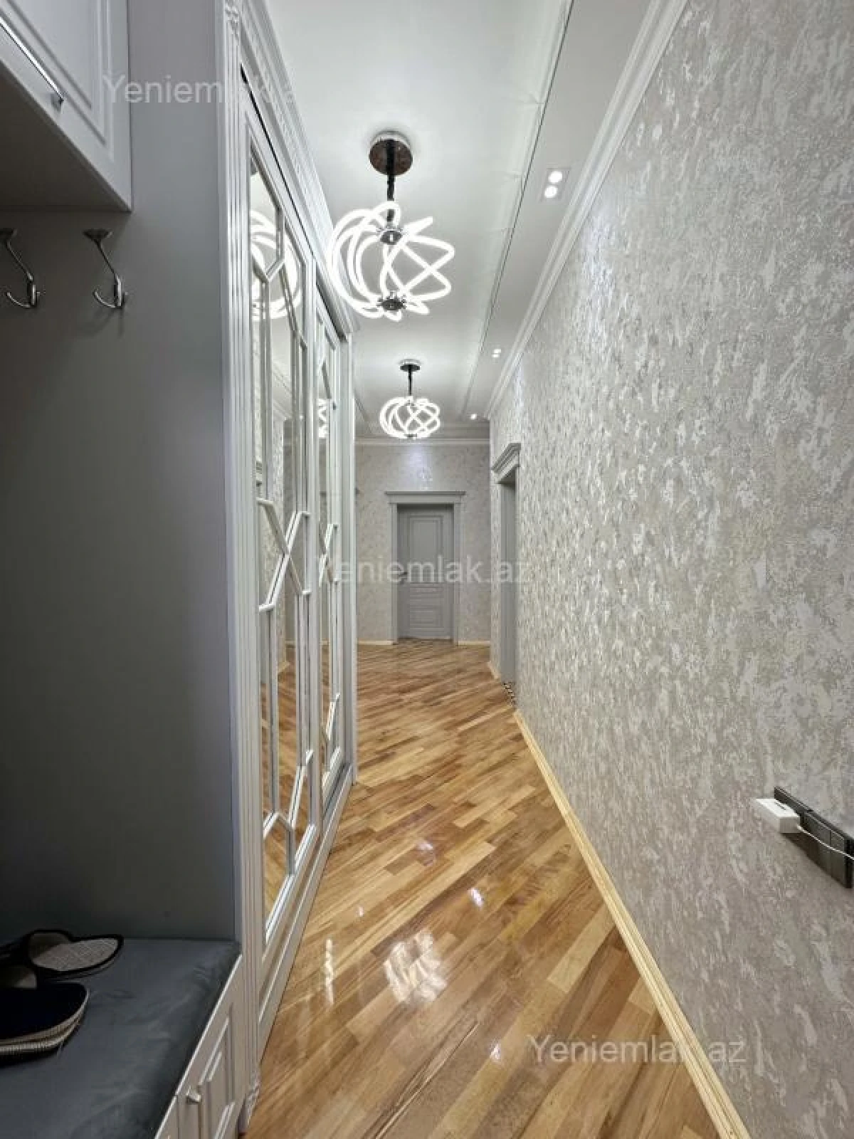 Satılır 4 otaqlı həyət evi 170 m²