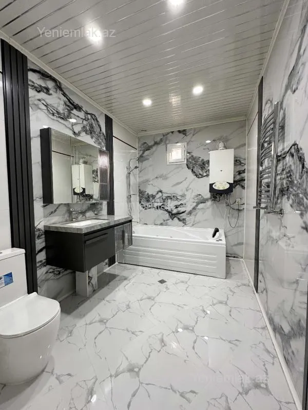 Satılır 4 otaqlı həyət evi 170 m²