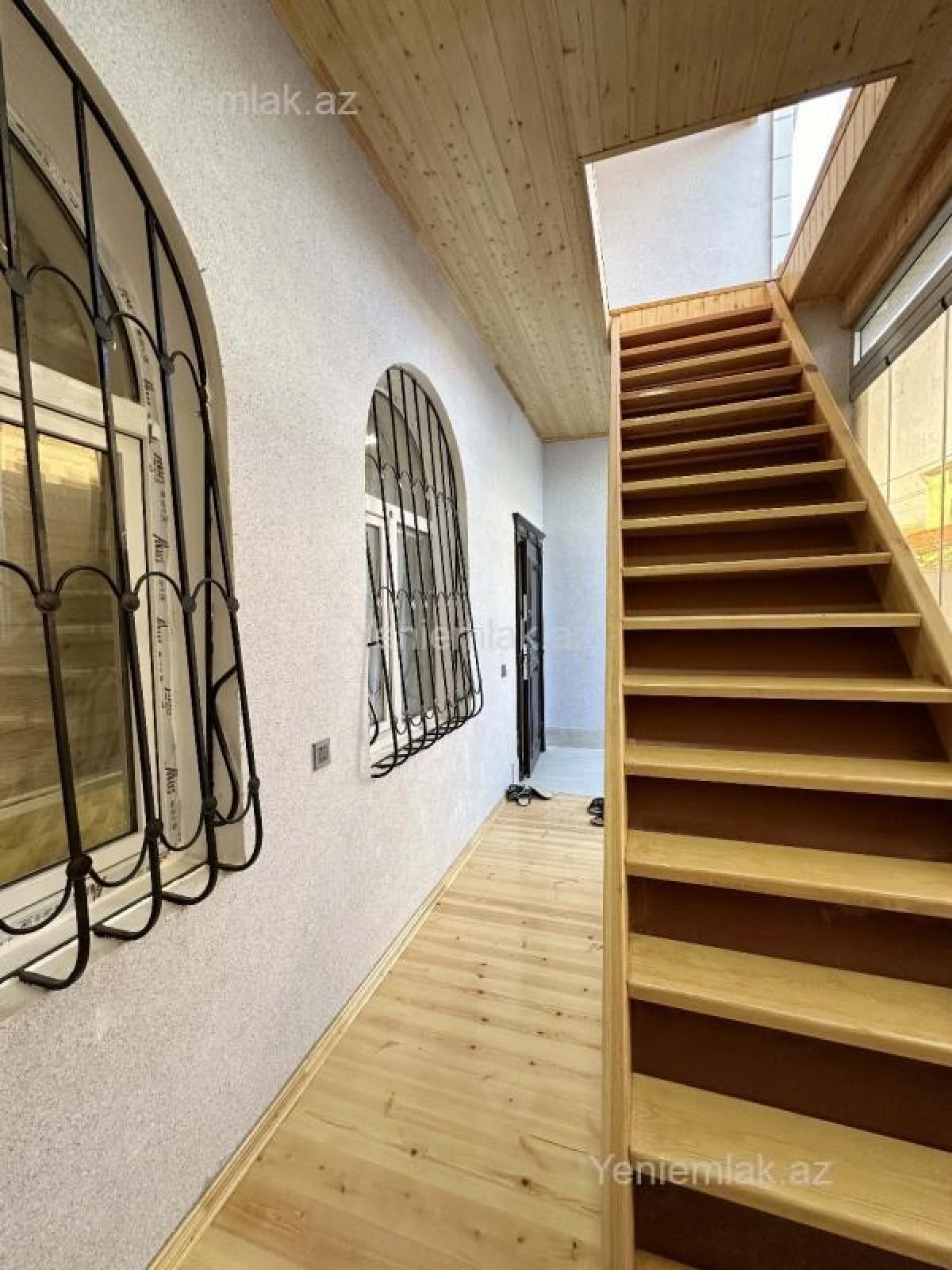 Satılır 4 otaqlı həyət evi 170 m²