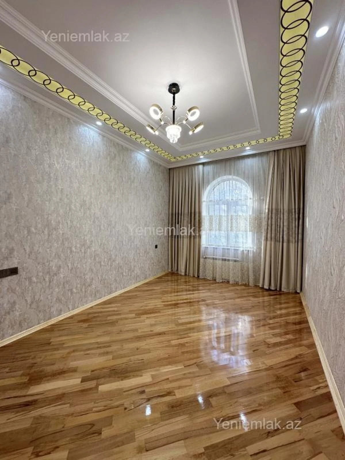 Satılır 4 otaqlı həyət evi 170 m²