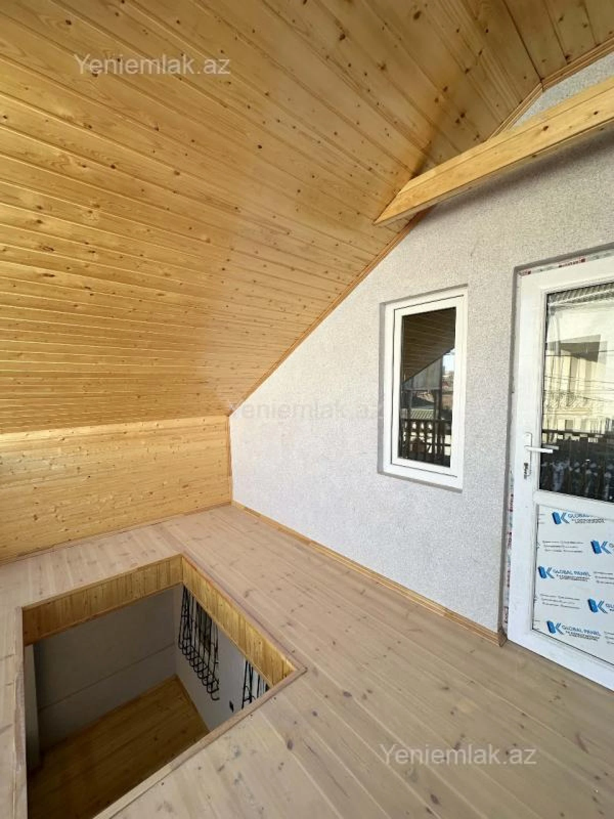 Satılır 4 otaqlı həyət evi 170 m²