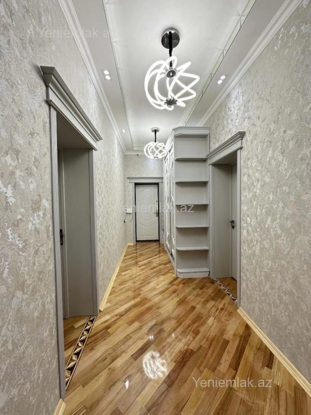 Satılır 4 otaqlı həyət evi 170 m²