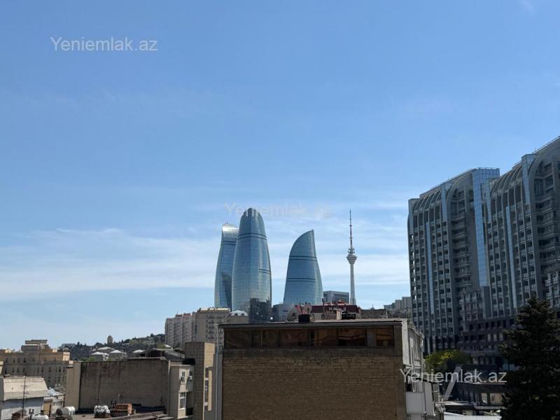 Satılır 4 otaqlı yeni tikili 208 m² — Bakı, Səbail 4 otaq 208.00 m²
