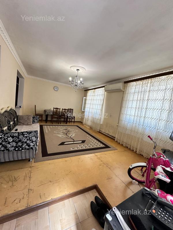 Satılır 3 otaqlı köhnə tikili 73 m² — Bakı, Xətai 3 otaq 73.00 m²