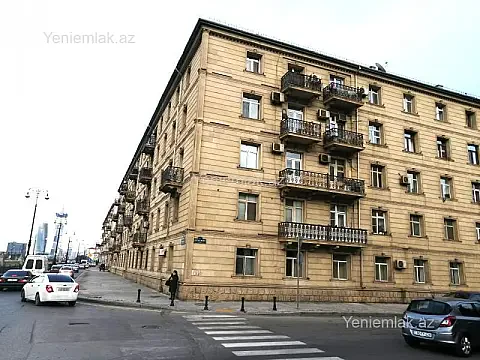 Satılır 3 otaqlı köhnə tikili 75 m² — Bakı, Nərimanov 3 otaq 75.00 m²