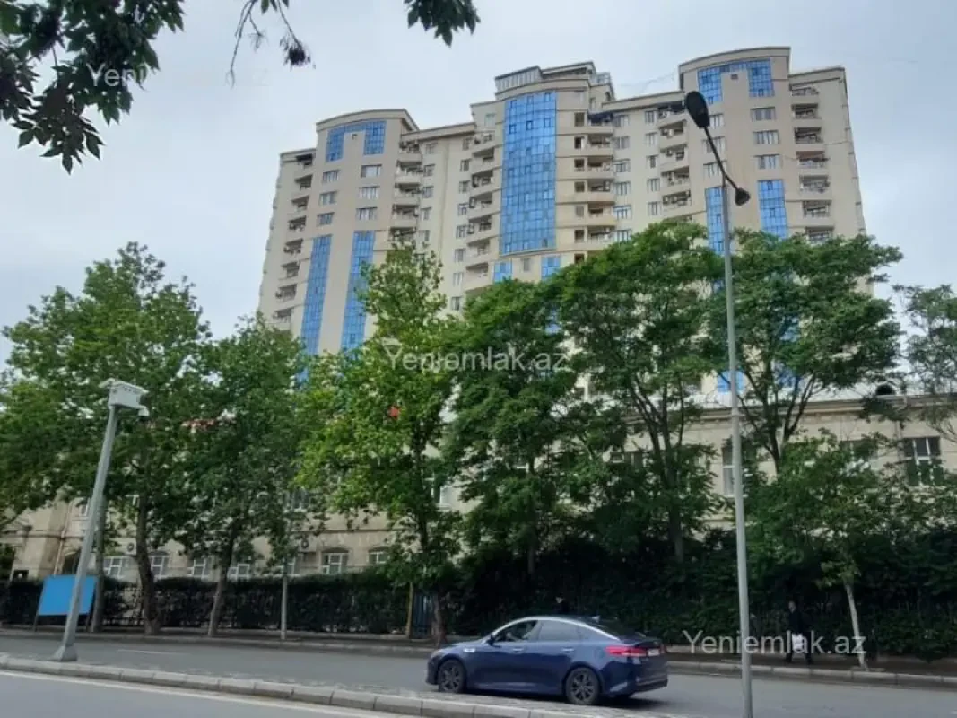Satılır 2 otaqlı yeni tikili 74 m²