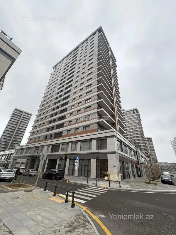 Satılır 3 otaqlı yeni tikili 163 m²