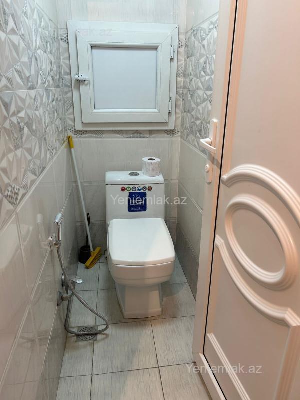 Satılır 3 otaqlı köhnə tikili 75 m² — Bakı, Binəqədi 3 otaq 75.00 m²