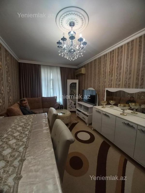 Satılır 3 otaqlı köhnə tikili 85 m² — Bakı, Xətai 3 otaq 85.00 m²