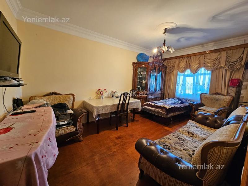 Satılır 2 otaqlı köhnə tikili 55 m² — Bakı, Suraxanı 2 otaq 55.00 m²