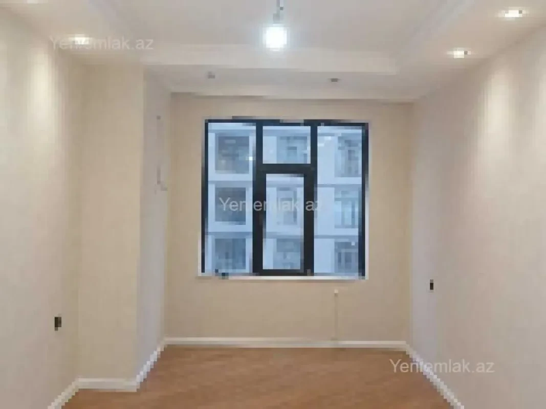 Satılır 2 otaqlı yeni tikili 72 m²
