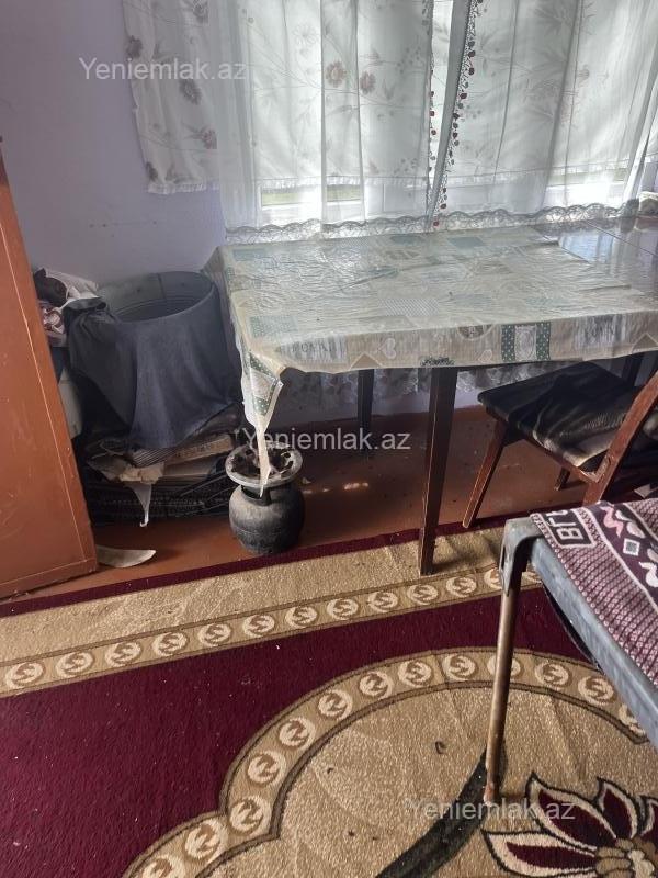 Satılır 3 otaqlı həyət evi 200 m² — Daşkəsən 3 otaq 200.00 m²