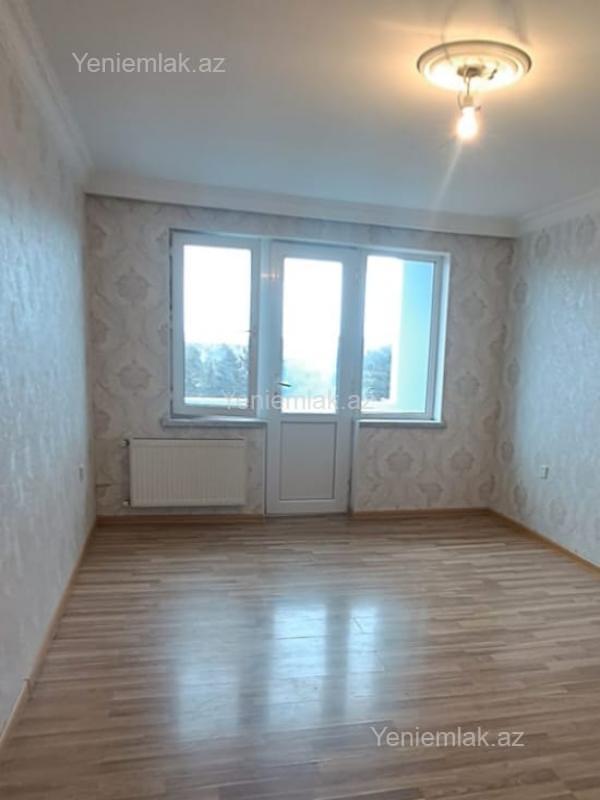 Satılır 3 otaqlı köhnə tikili 70 m² — Sumqayıt, 5-ci mikrorayon 3 otaq 70.00 m²