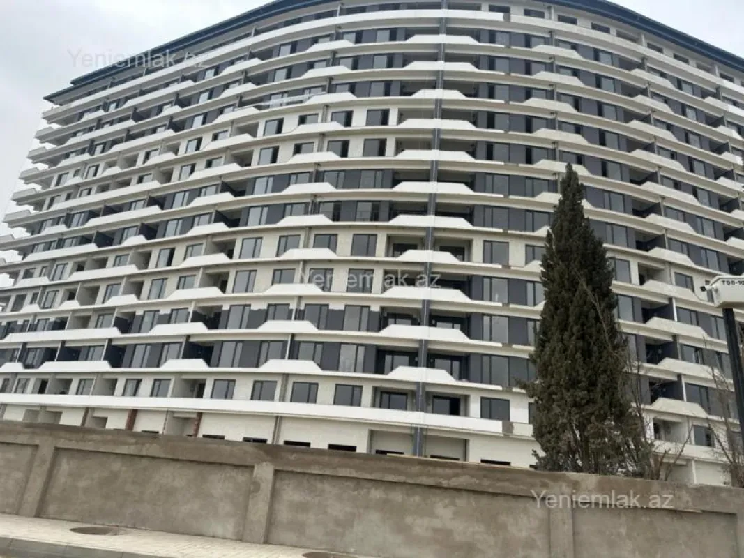 Satılır 3 otaqlı yeni tikili 110 m²