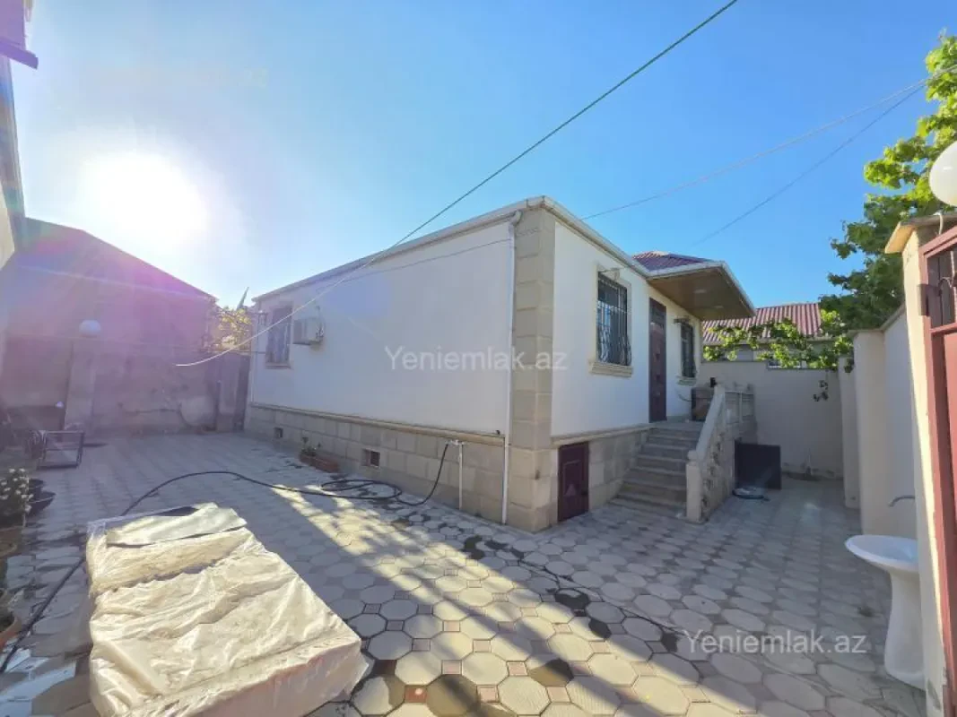 Satılır 3 otaqlı həyət evi 105 m²