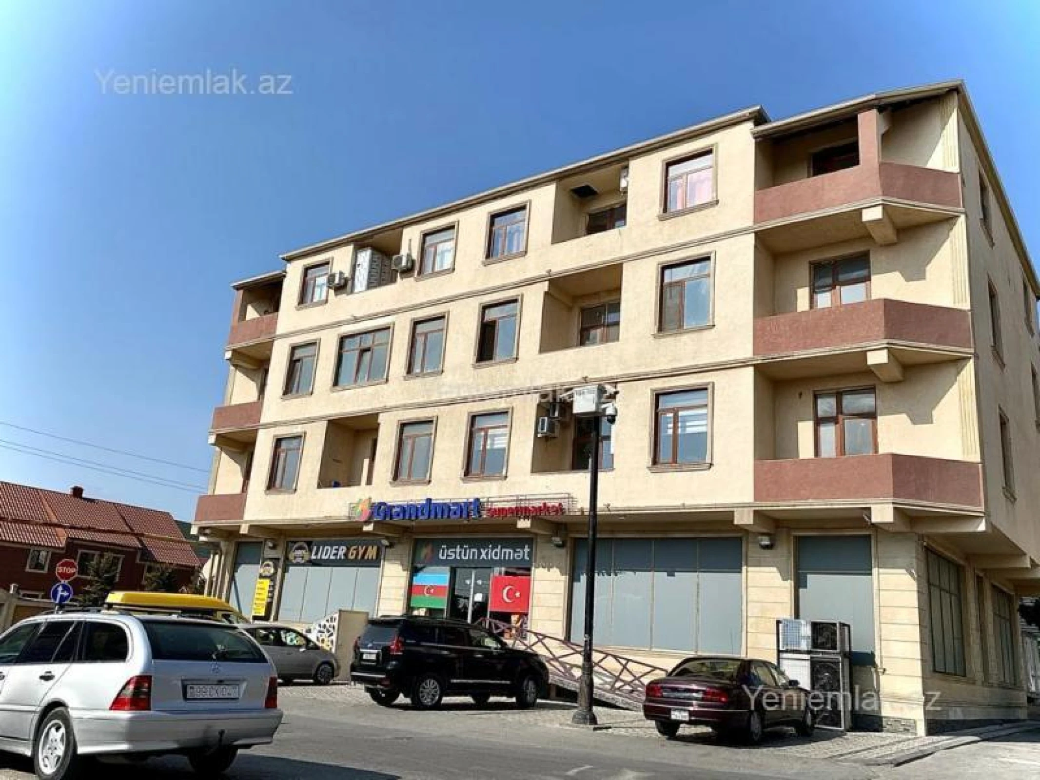 Satılır 3 otaqlı yeni tikili 131 m²