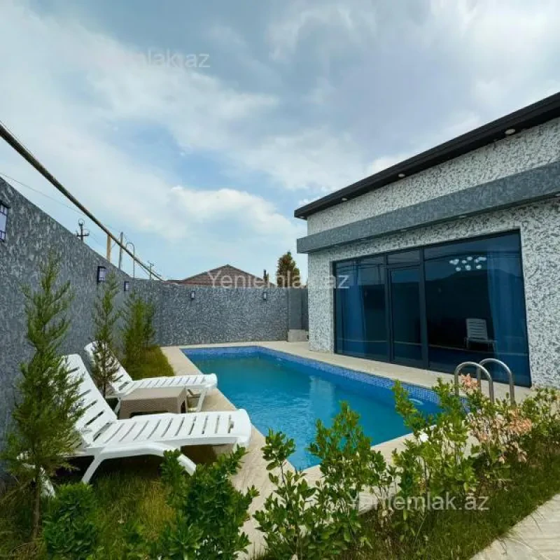 Satılır 4 otaqlı həyət evi 100 m²