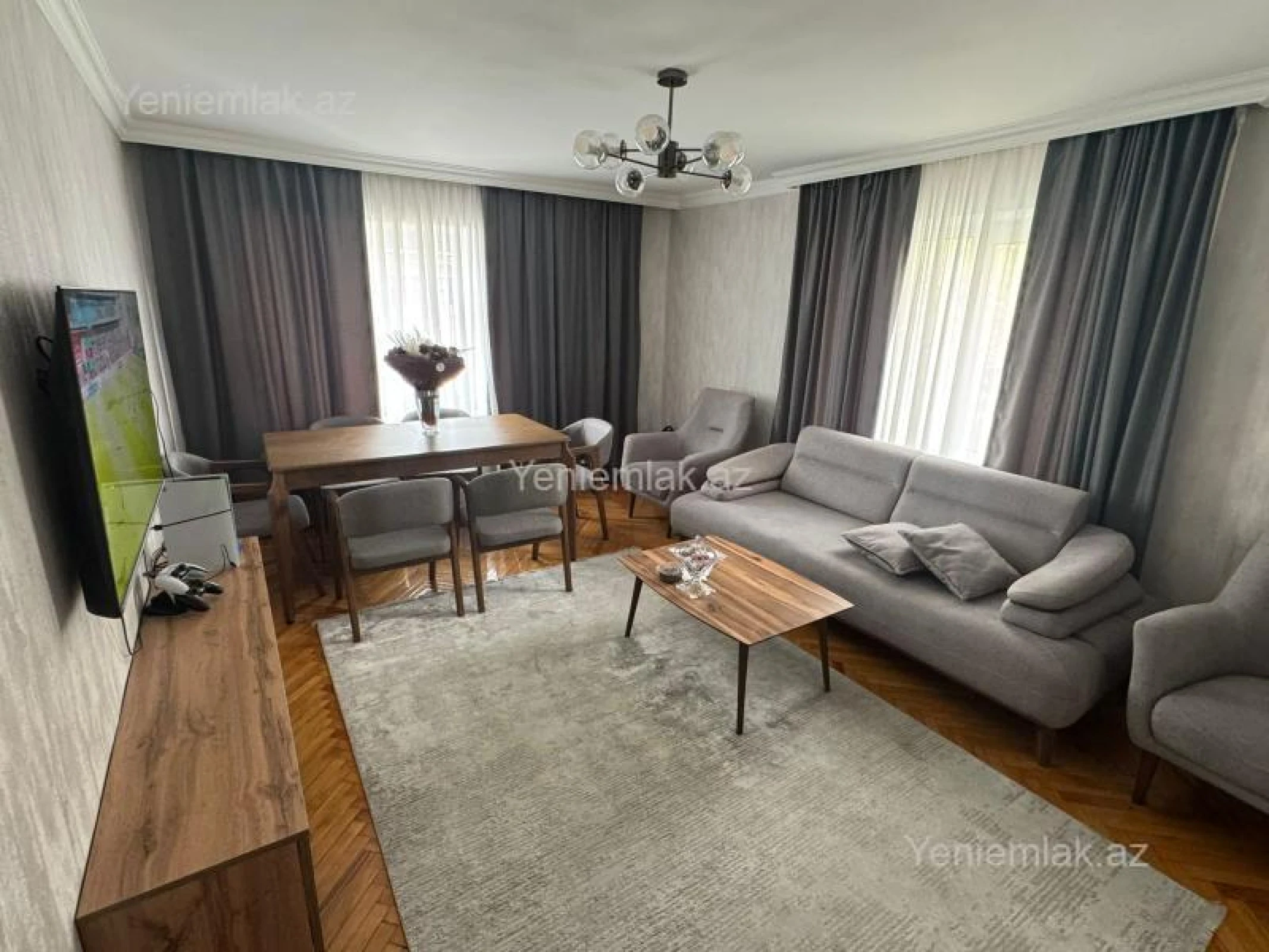 Satılır 2 otaqlı köhnə tikili 65 m²