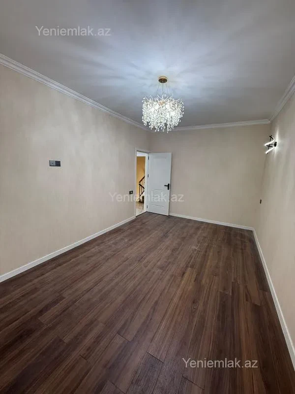 Satılır 3 otaqlı köhnə tikili 45 m²