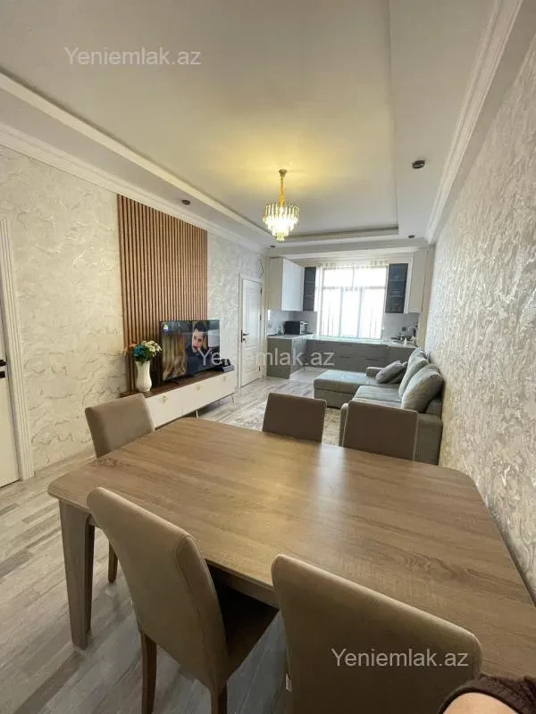 Satılır 3 otaqlı yeni tikili 70 m²