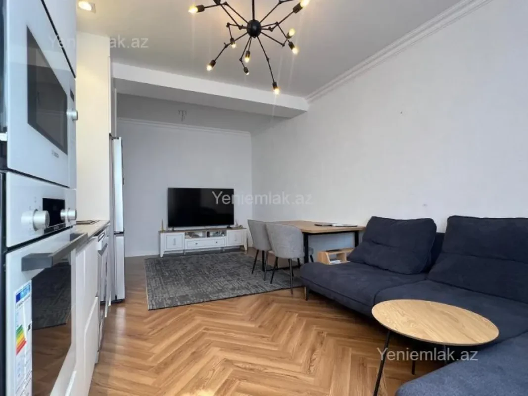 Satılır 3 otaqlı yeni tikili 78 m²