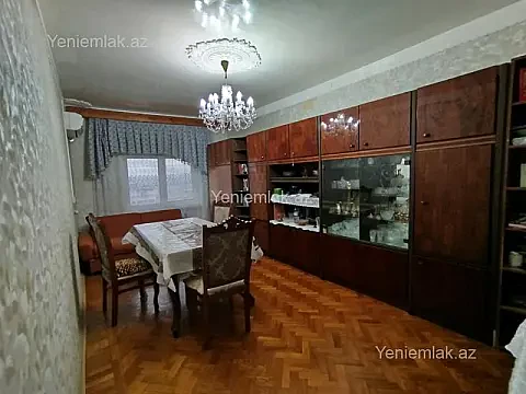 Satılır 4 otaqlı köhnə tikili 100 m² — Bakı, Xətai 4 otaq 100.00 m²