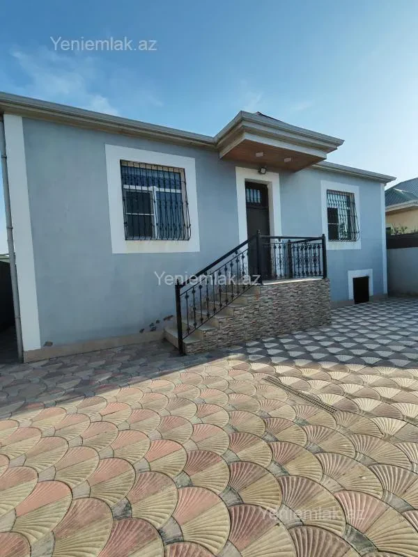 Satılır 3 otaqlı həyət evi 100 m²