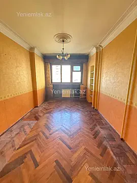 Satılır 3 otaqlı köhnə tikili 90 m² — Bakı, Nərimanov 3 otaq 90.00 m²