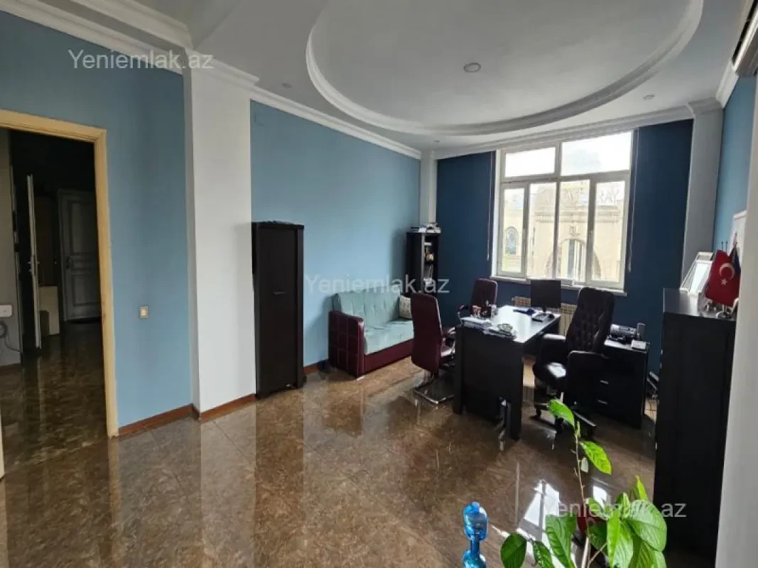 Satılır 3 otaqlı obyekt 150 m²