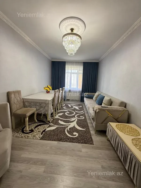 Satılır 3 otaqlı köhnə tikili 80 m²