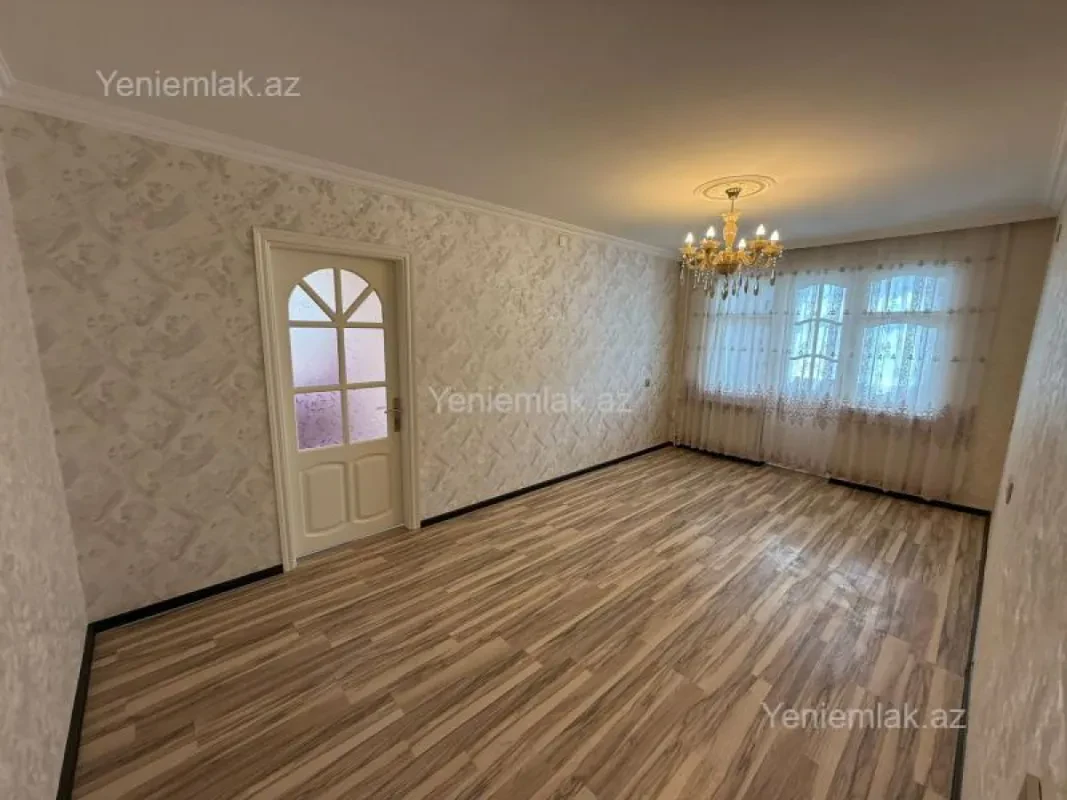 Satılır 3 otaqlı köhnə tikili 55 m²
