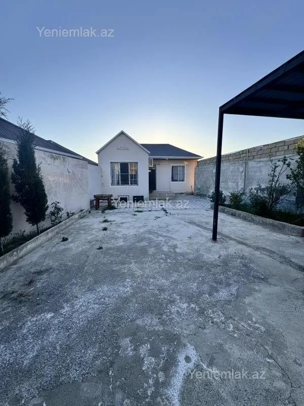 Satılır 3 otaqlı həyət evi 80 m²