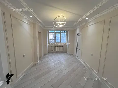 Satılır 4 otaqlı köhnə tikili 110 m² — Bakı, Nizami 4 otaq 110.00 m²