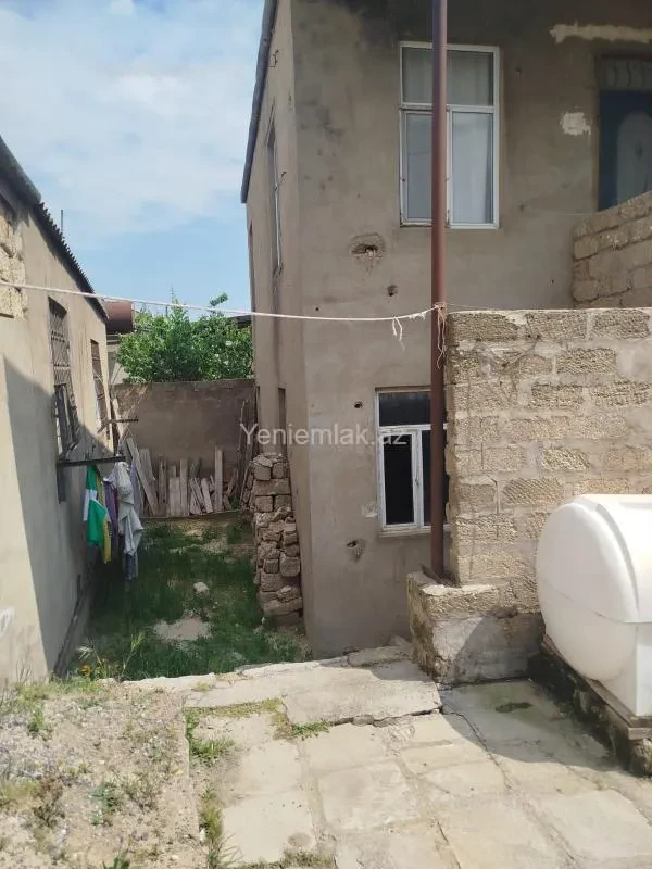 Satılır 3 otaqlı həyət evi 90 m²