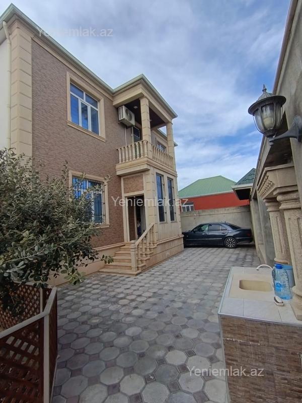 Satılır 2 otaqlı həyət evi 220 m²
