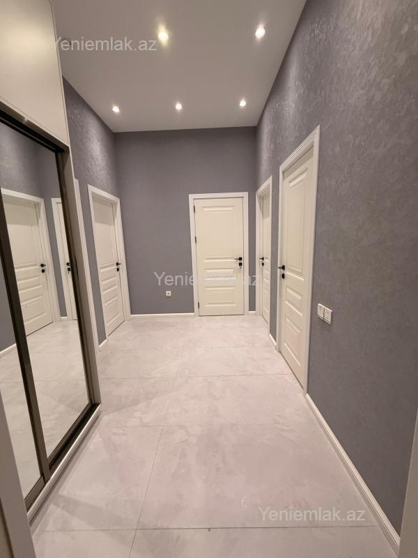 Satılır 3 otaqlı yeni tikili 77 m²
