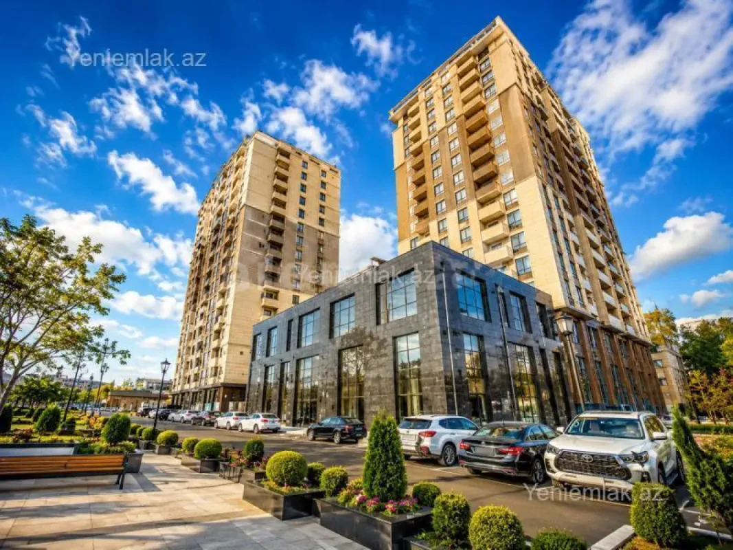 Satılır 3 otaqlı yeni tikili 106 m²