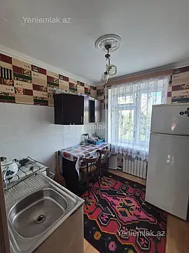 Satılır 3 otaqlı köhnə tikili 64 m² — Bakı, Nizami 3 otaq 64.00 m²