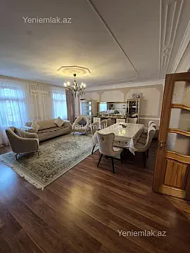 Satılır 4 otaqlı köhnə tikili 100 m² — Bakı, Nizami 4 otaq 100.00 m²