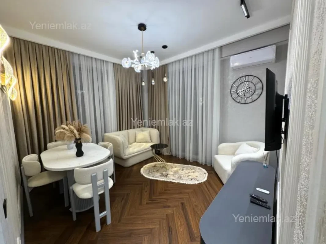Satılır 2 otaqlı yeni tikili 64 m²