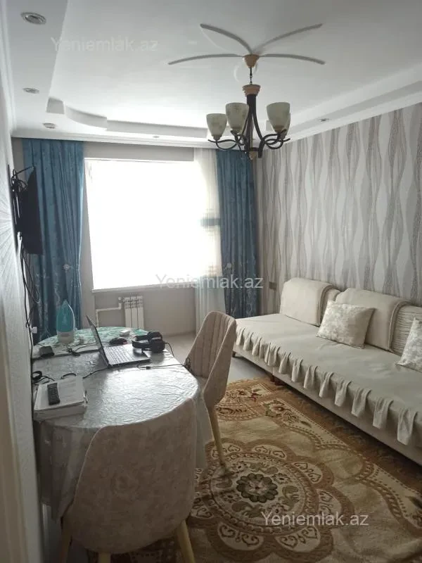 Satılır 3 otaqlı köhnə tikili 66 m²