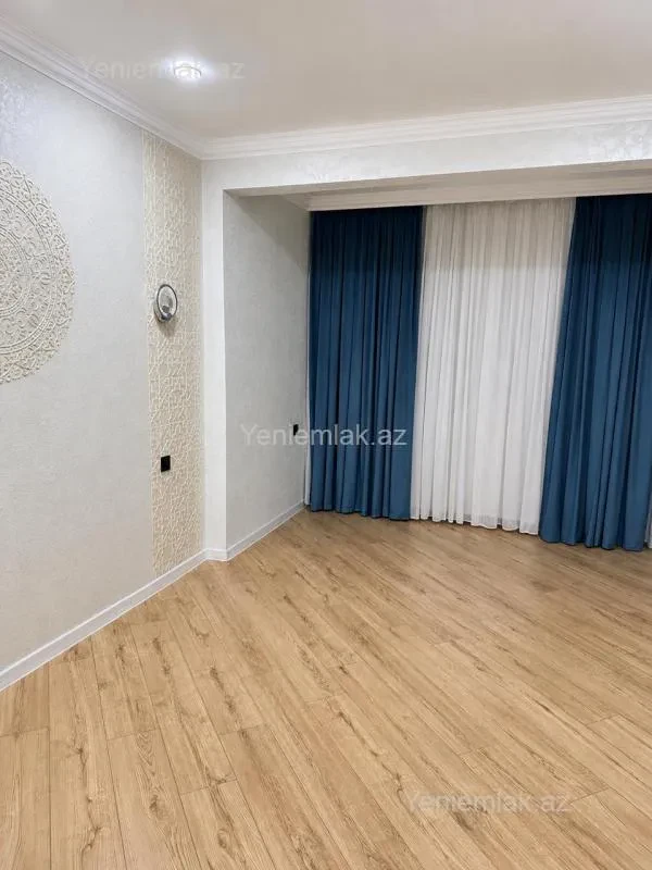 Satılır 3 otaqlı köhnə tikili 85 m²